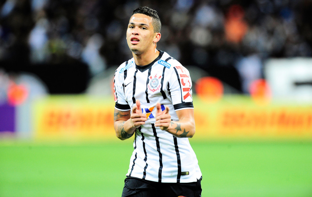 luciano-corinthians-rib-1