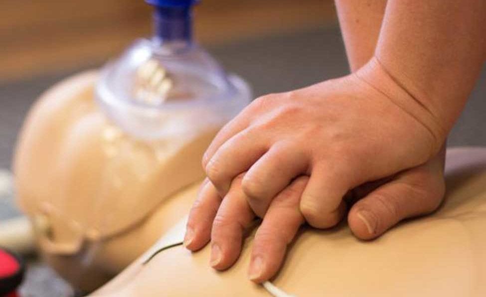 850_400_cpr-first-aid_1491487807-975x596